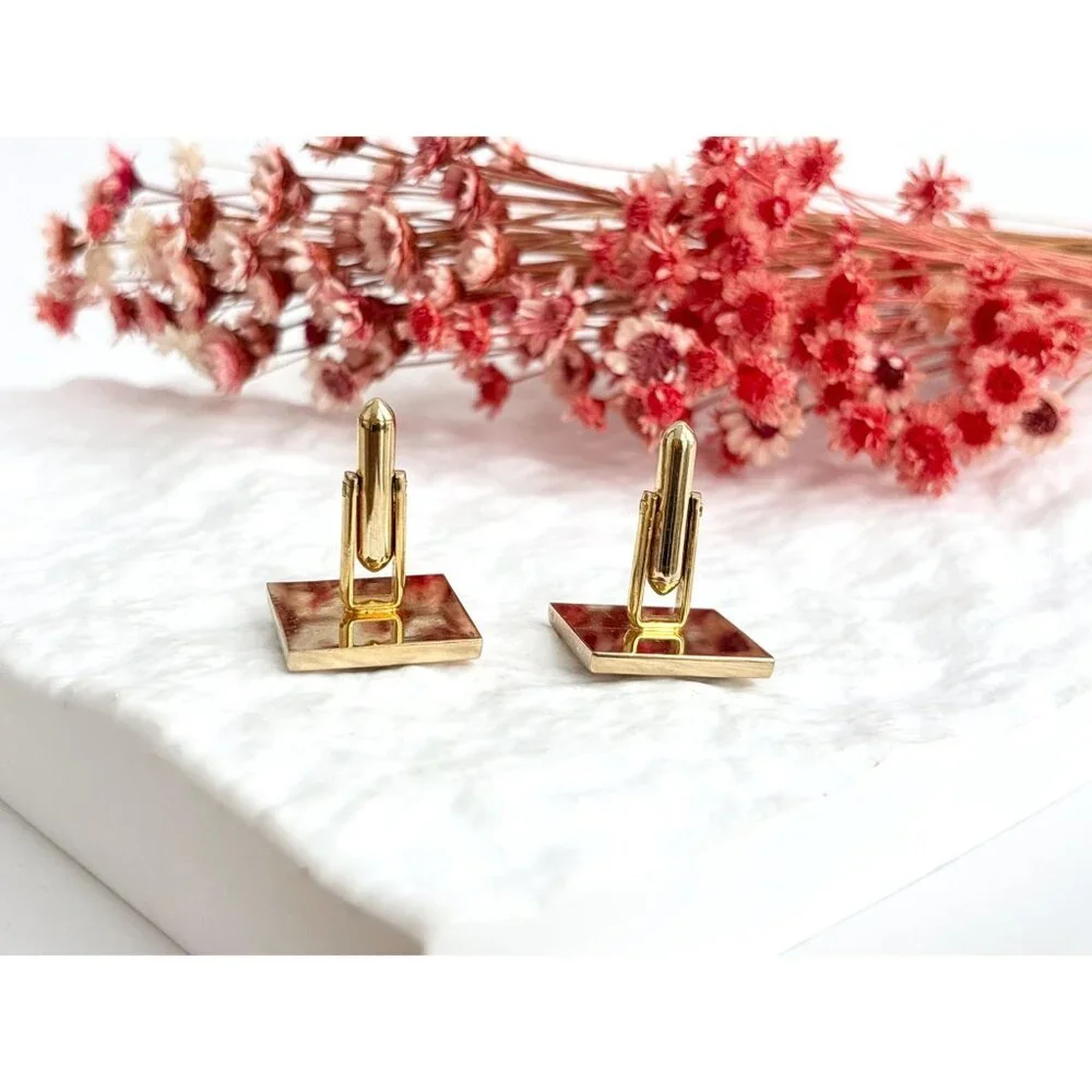 Rectangular Art Deco Inspired Textured 80's Retro Gold Toned Vintage Cuff Links